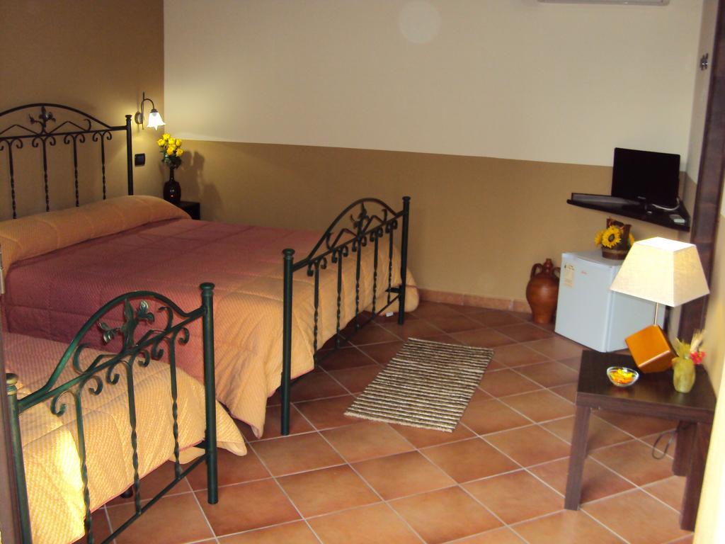 Agriturismo Il Pozzo Antico Mascali Eksteriør bilde
