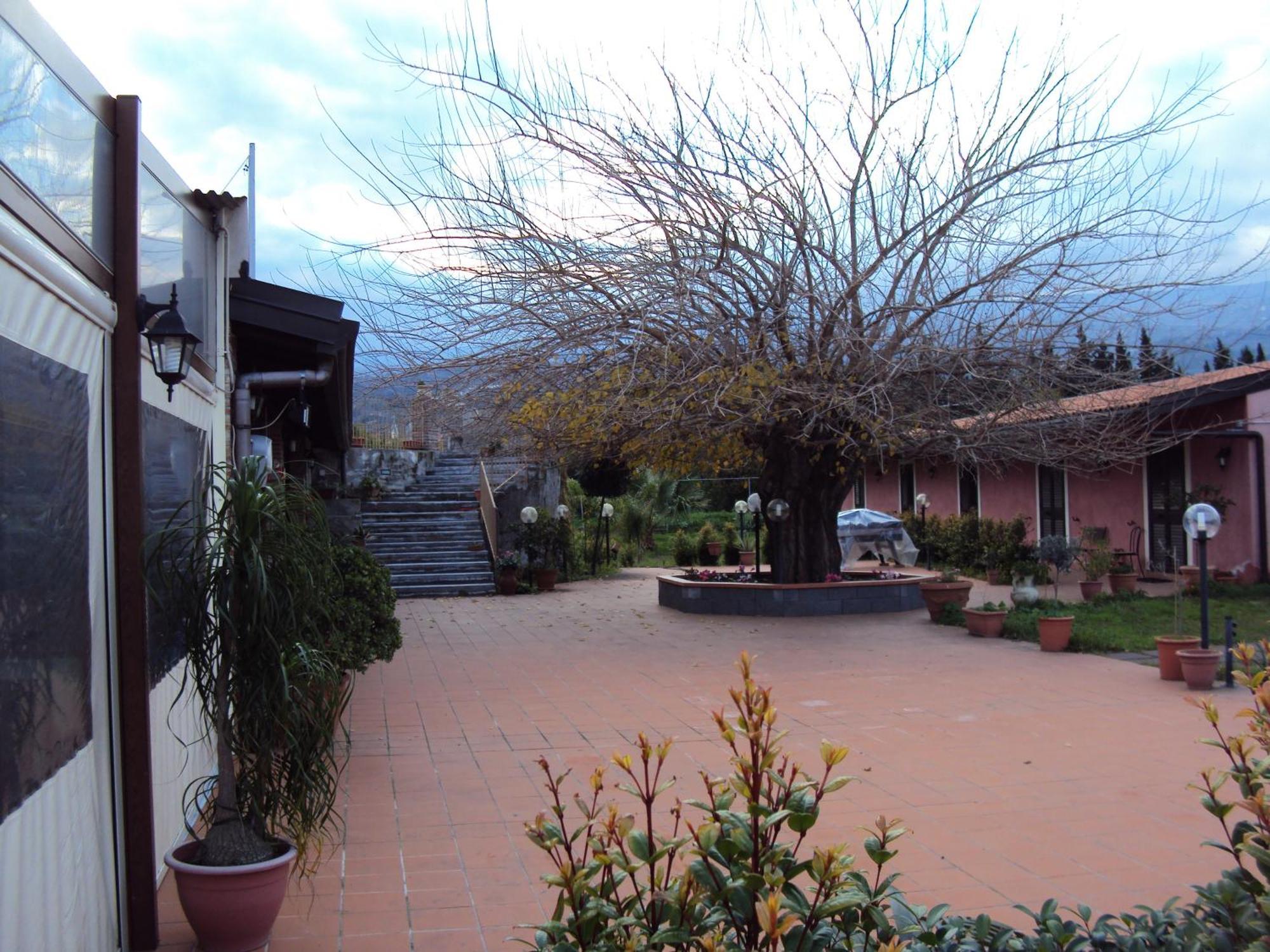 Agriturismo Il Pozzo Antico Mascali Eksteriør bilde