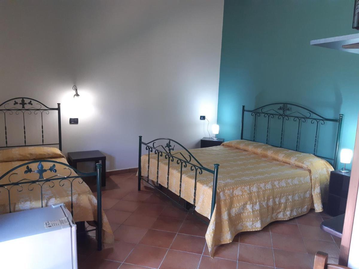 Agriturismo Il Pozzo Antico Mascali Eksteriør bilde